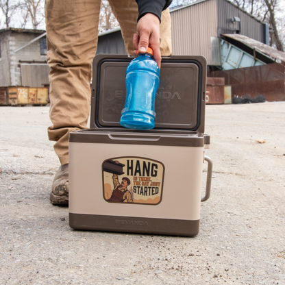 "Hang In There" Custom Verge 10 Lunch Box